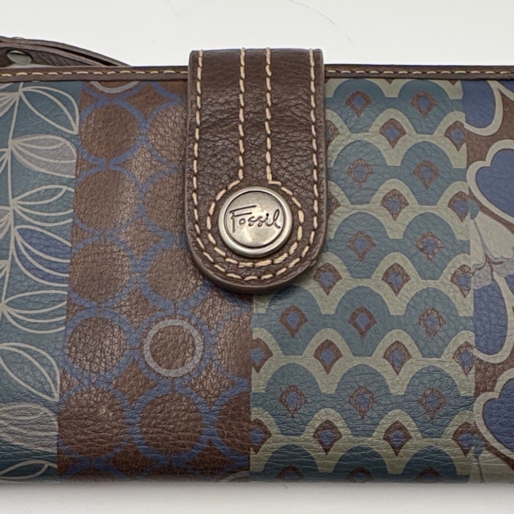 Fossil Wallet - Picture 2 of 9